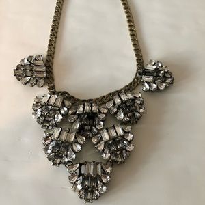Banana republic crystal antique gold necklace
